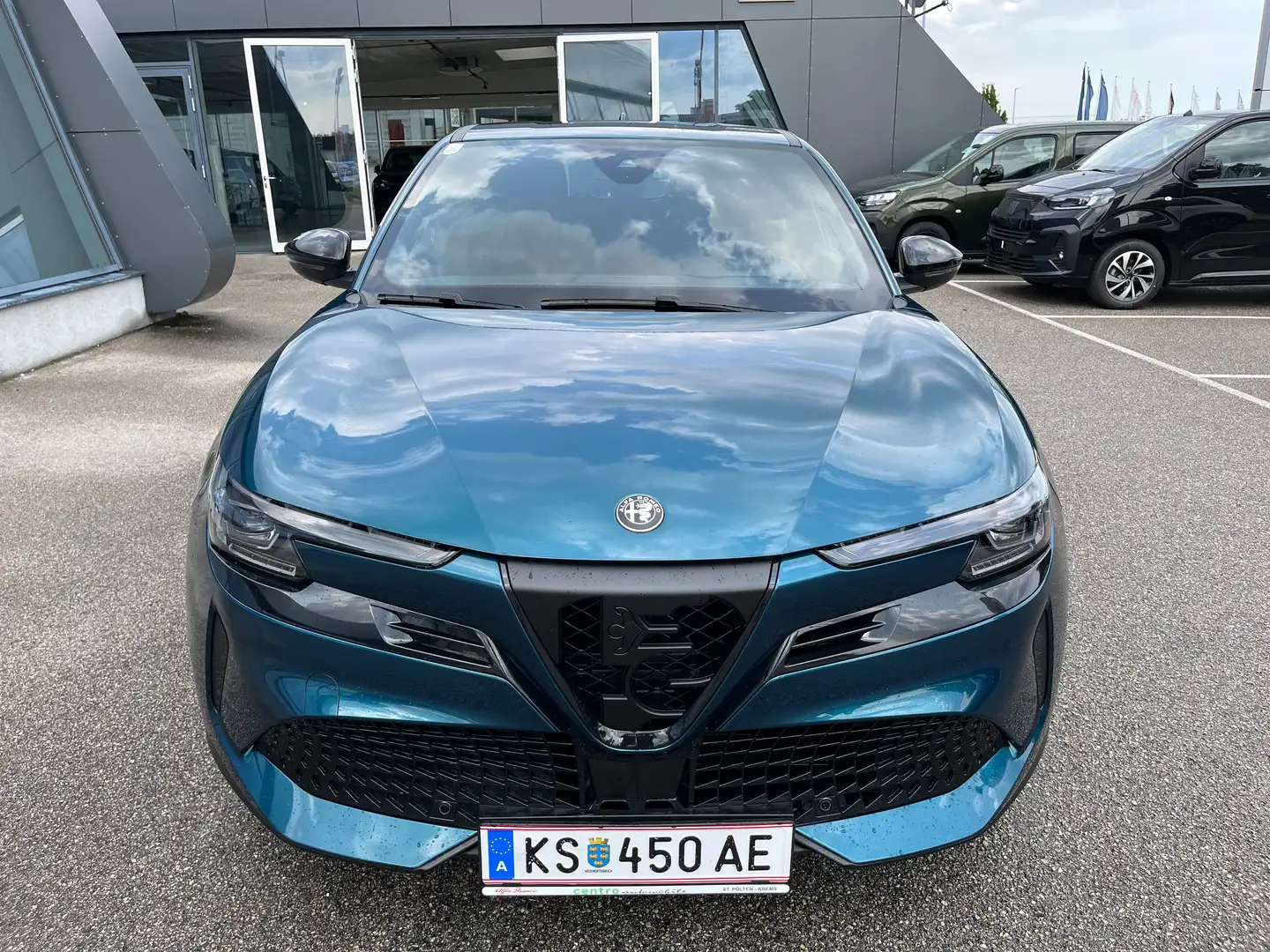 Alfa Romeo Junior Elettrica Batterie 54kWh Speciale Синій - 2