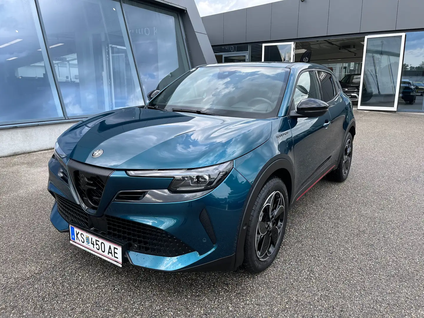 Alfa Romeo Junior Elettrica Batterie 54kWh Speciale Albastru - 1