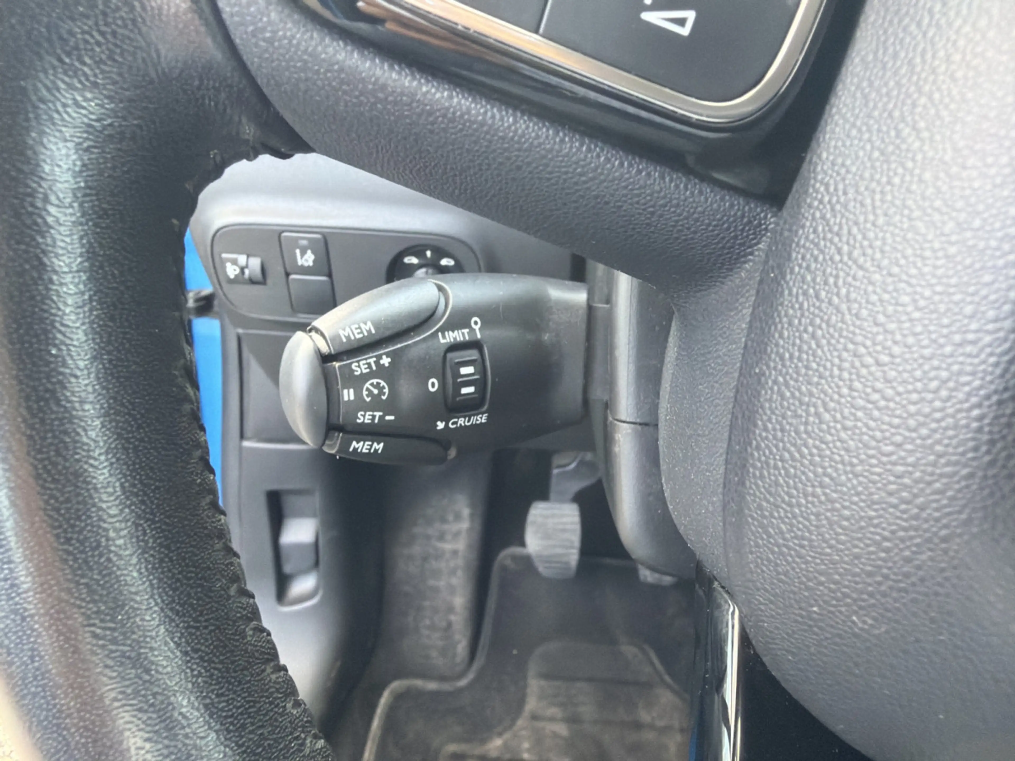 Citroen C3 1.2 82CV — photo 13