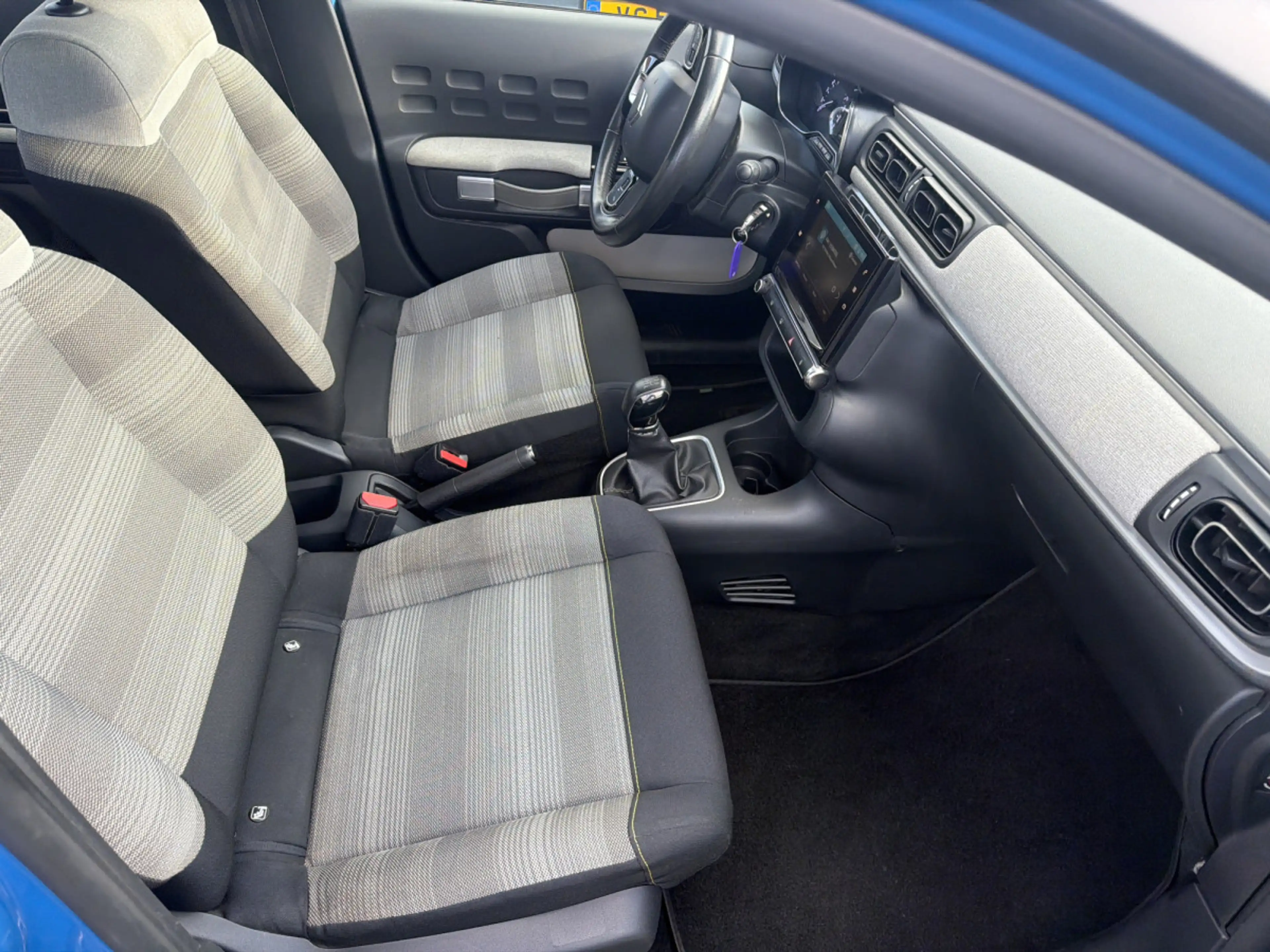 Citroen C3 1.2 82CV — photo 9