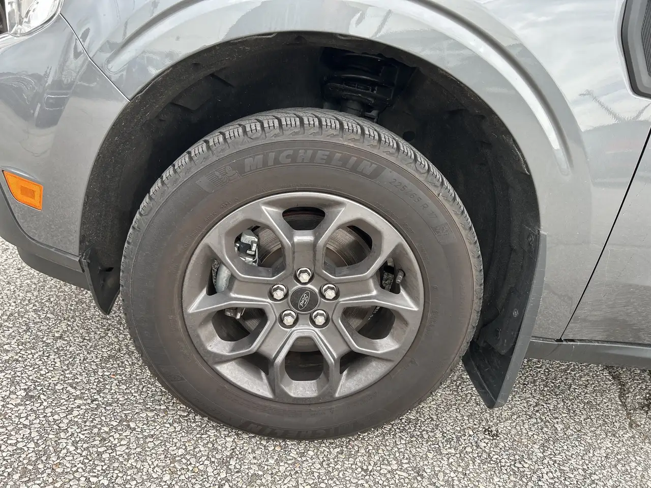 Ford Maverick снимка Ford Maverick