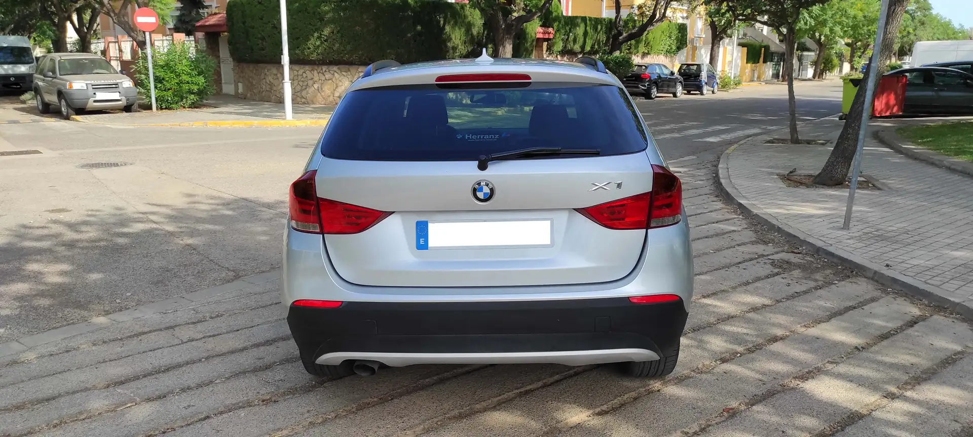 BMW X1 xDrive 18d - 1
