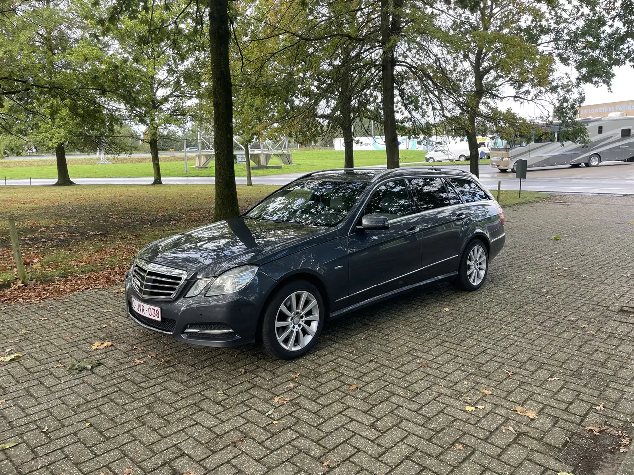 Mercedes-Benz E 250