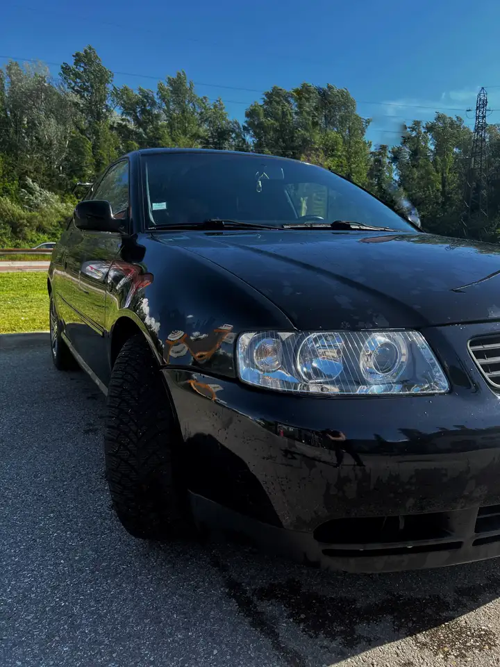 Audi A3 1.8 T, foto 2