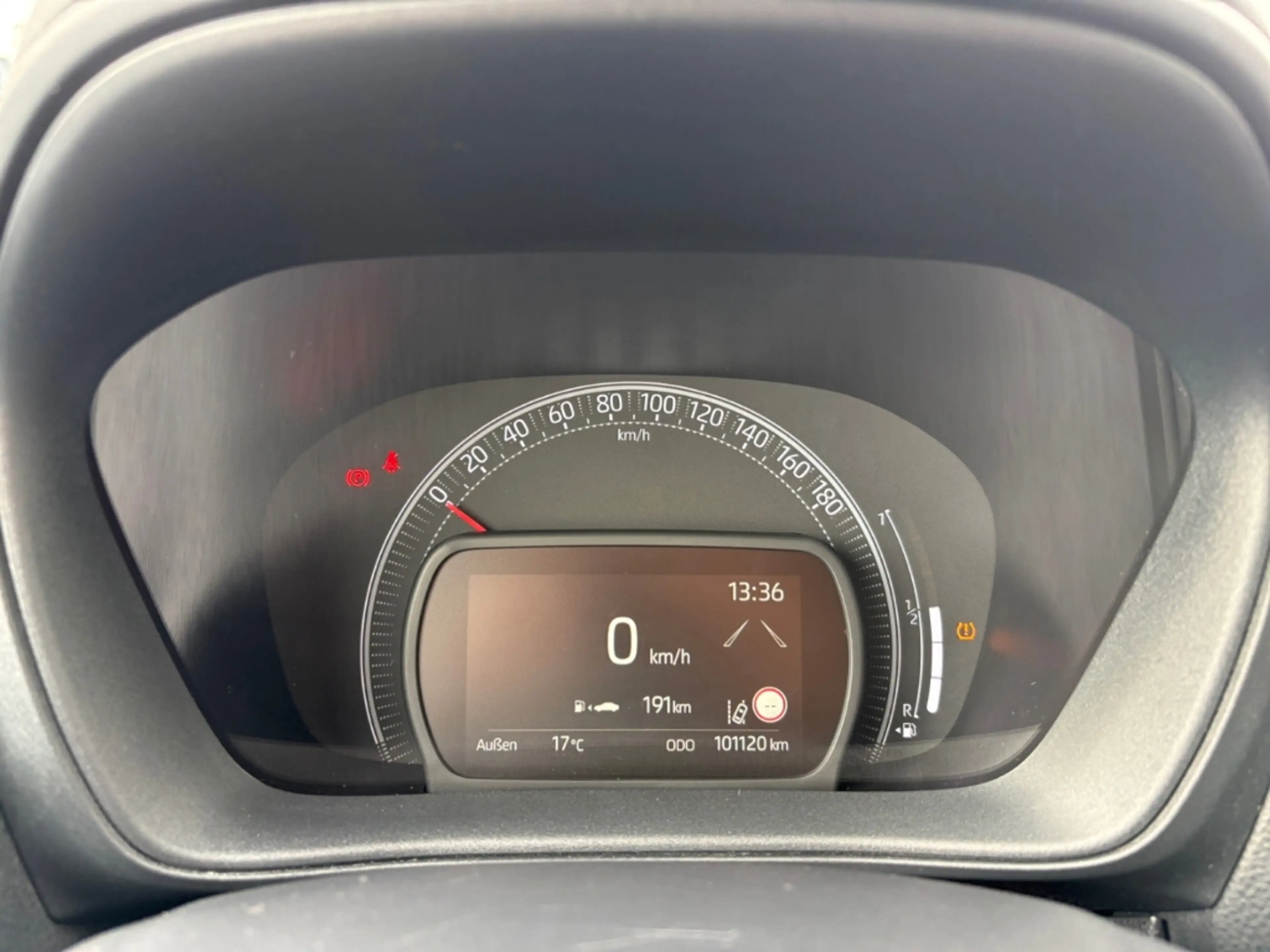 Toyota Aygo X *ACC*CarPlay*DAB*Spurhalte*Fernlichtassist* — photo 14
