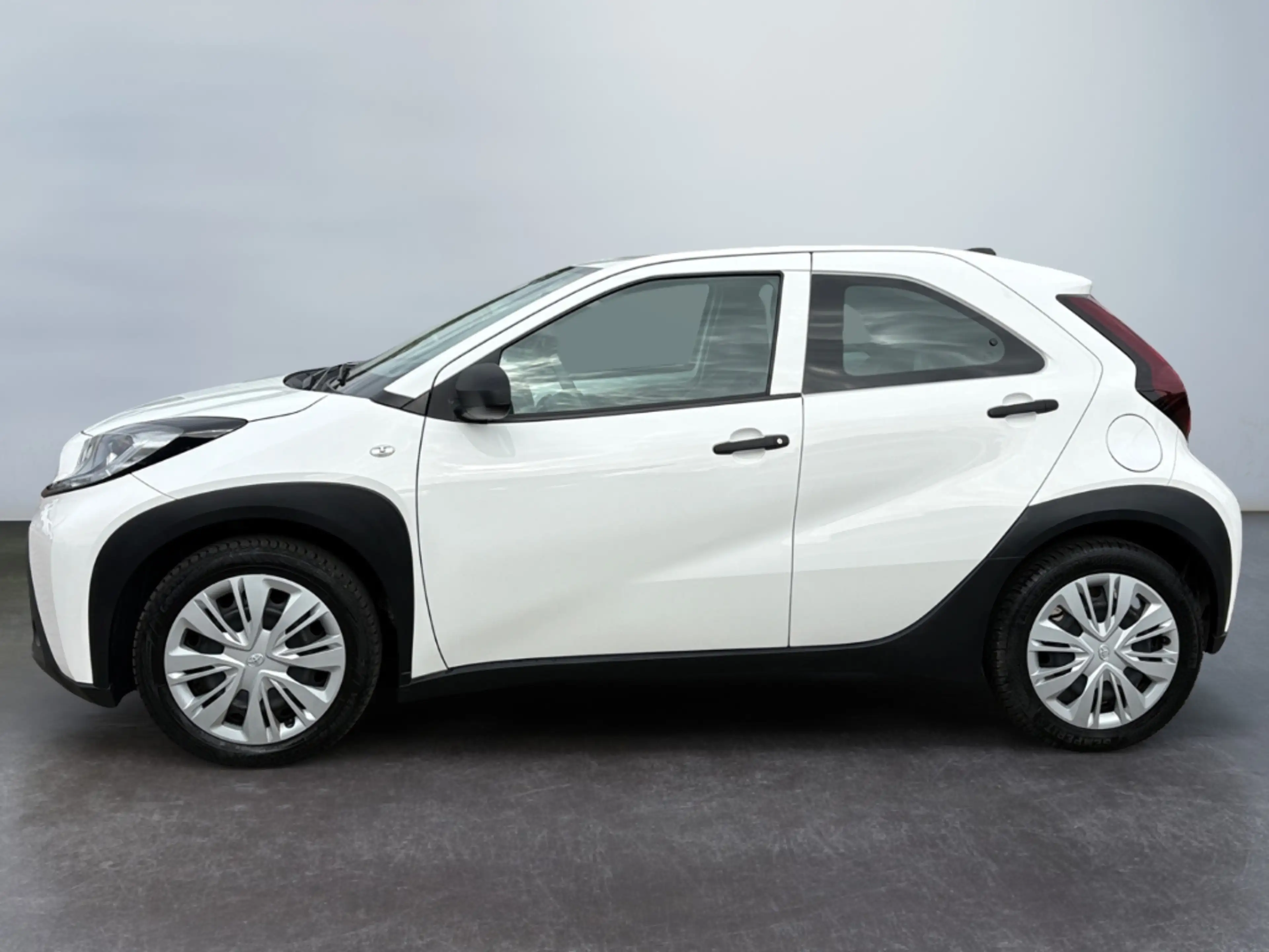 Toyota Aygo X *ACC*CarPlay*DAB*Spurhalte*Fernlichtassist* — photo 5