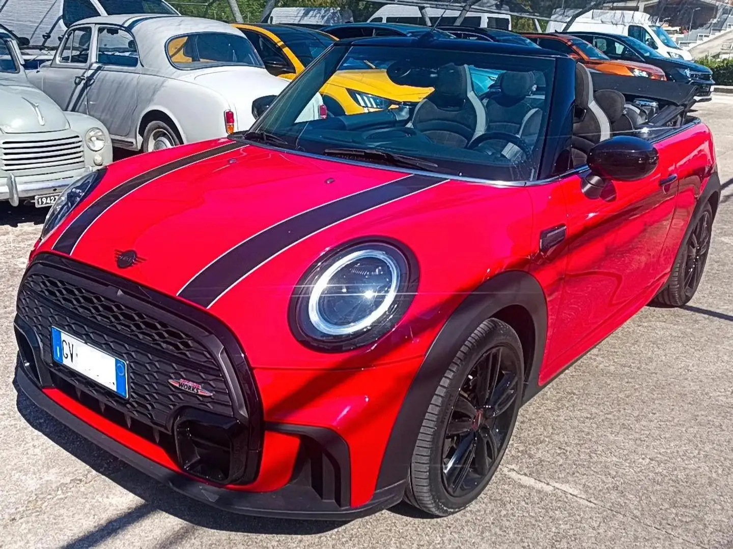 MINI Cooper Cabrio Mini IV Cabrio F57 2021 1.5 JCW Rosso - 1