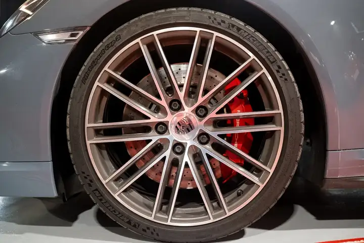 Porsche Turbo Coupé PDK (2015) 2016, foto 38