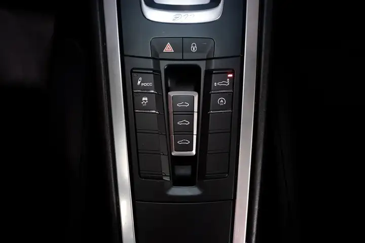 Porsche Turbo Coupé PDK (2015) 2016, foto 21