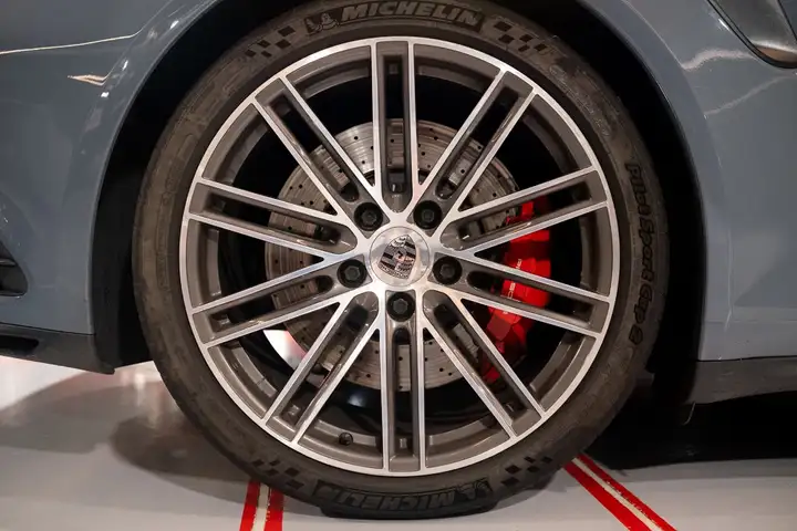 Porsche Turbo Coupé PDK (2015) 2016, foto 37