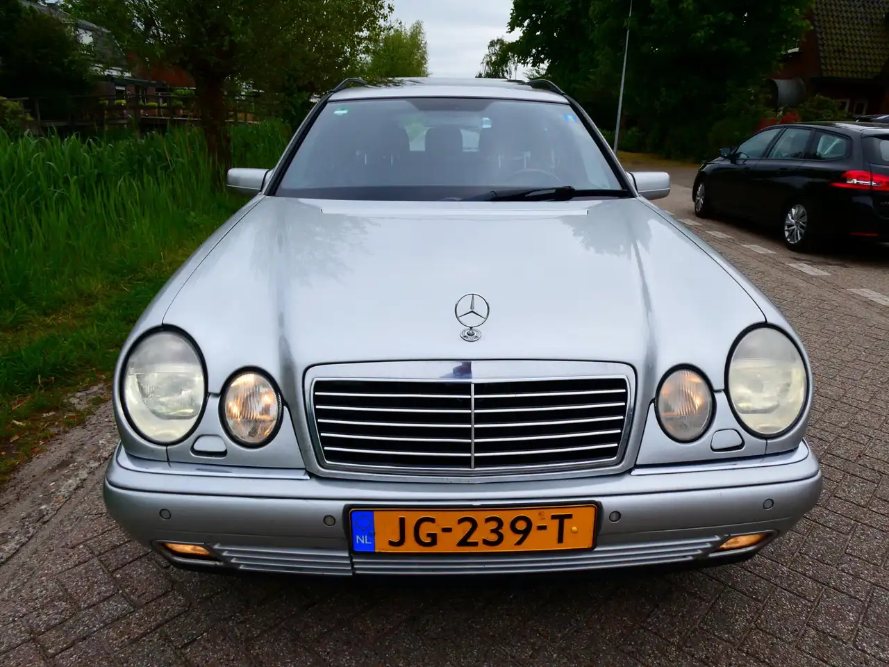 Mercedes-Benz E 240 Combi 6-Cilinder 170pk Youngtimer Aut. Clima Leder, foto 6
