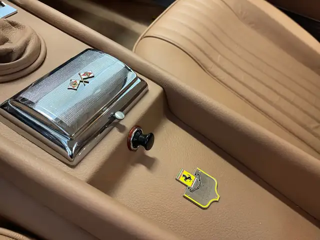 Ferrari 330 view 13