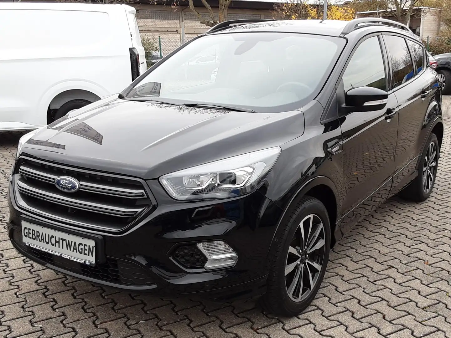 Ford Kuga ST-Line+BIXeon+Kamera+Navi+Winterräder+Garantie Schwarz - 1