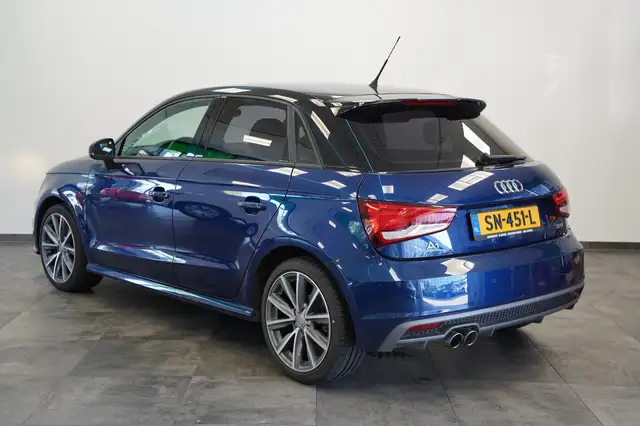 Audi A1 view 3