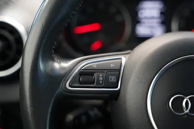 Audi A1 view 8