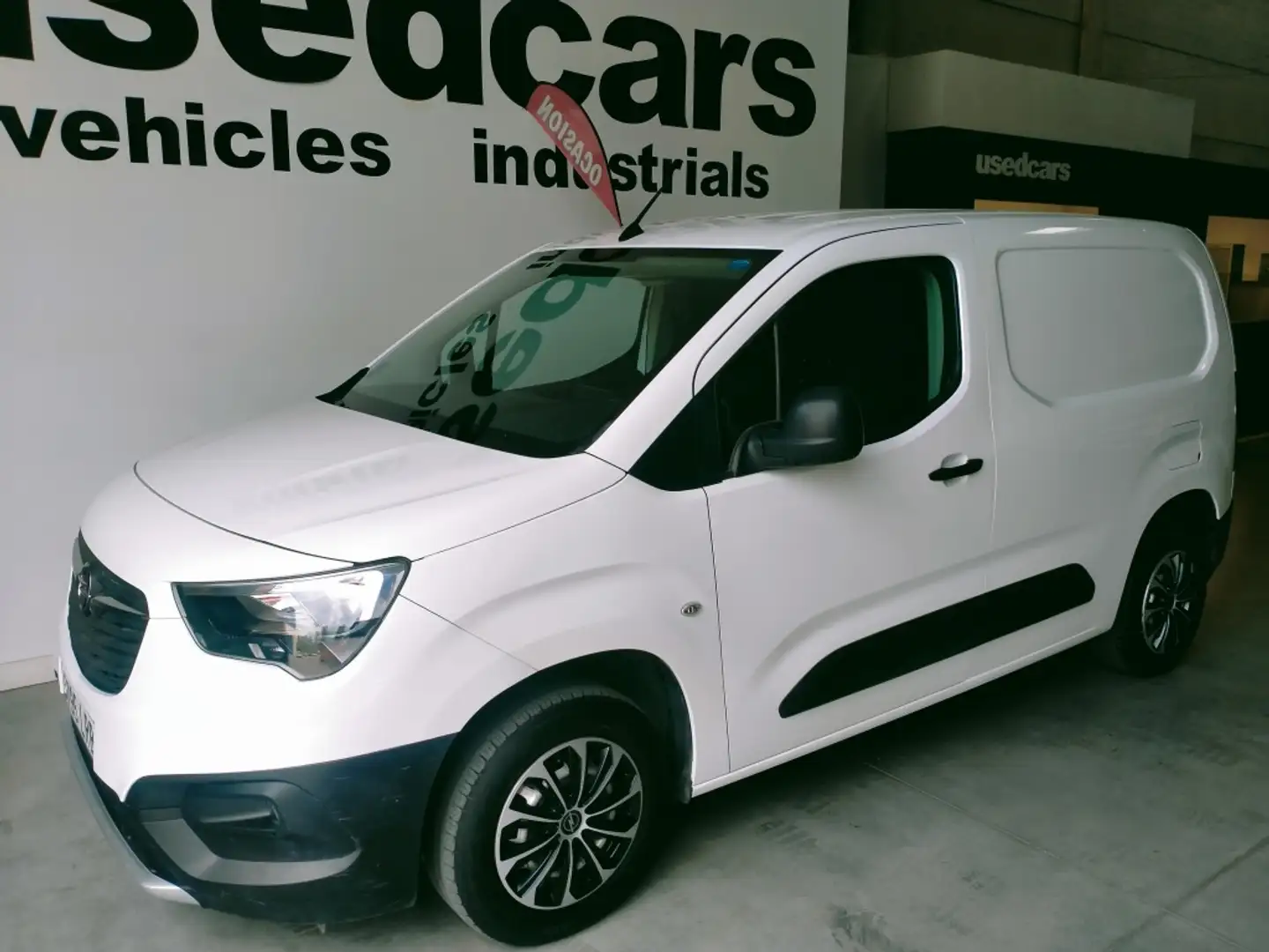 Opel Combo Monovolumen Manual de 4 Puertas Wit - 1