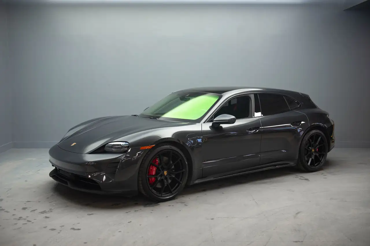 2023 Porsche Taycan