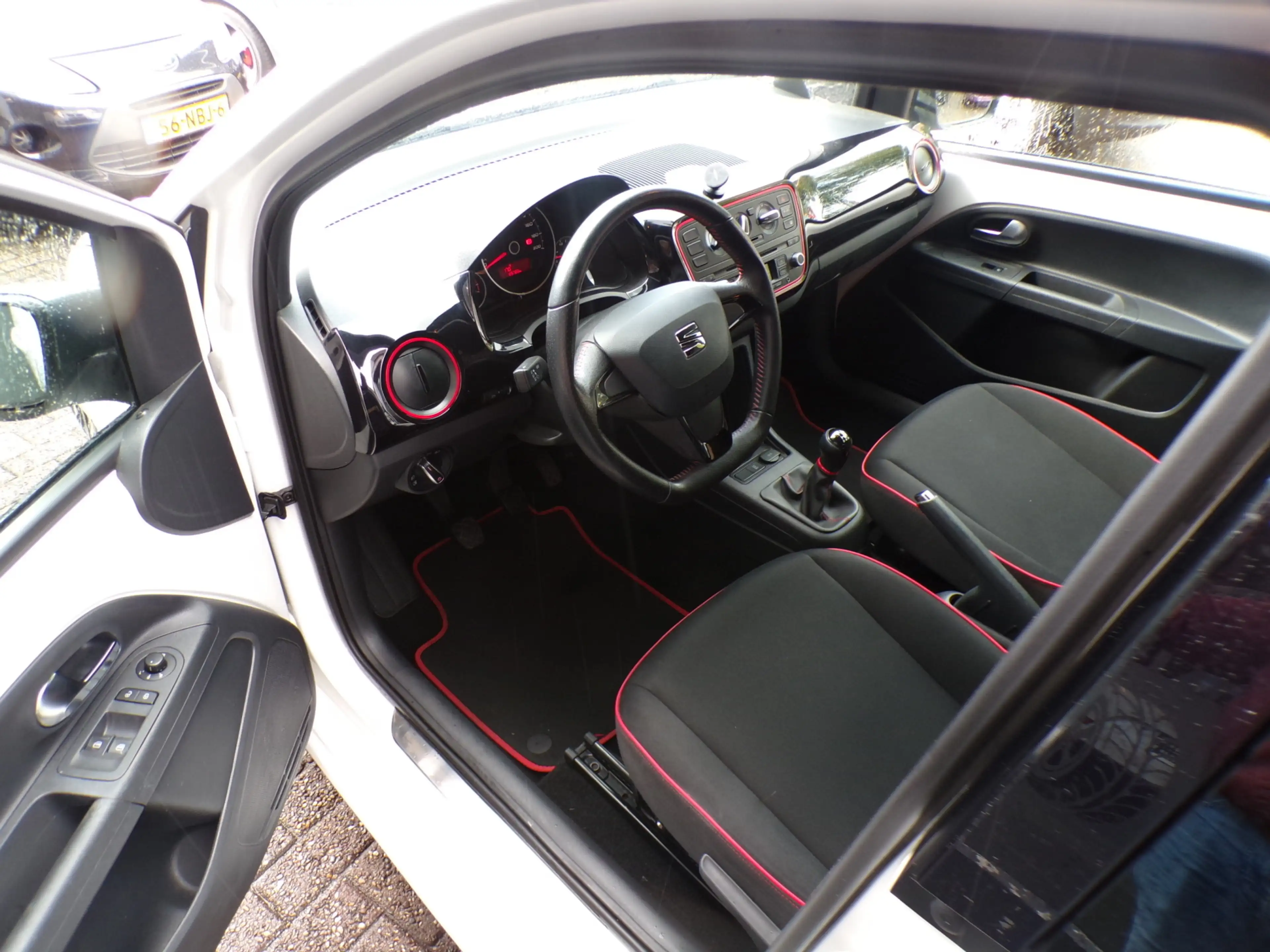 SEAT Mii 1.0 FR Edition 5-Drs AIRCO,TOP STAAT! — photo 9