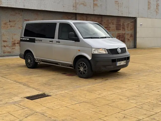Volkswagen Transporter Monovolumen Manual de 4 Puertas