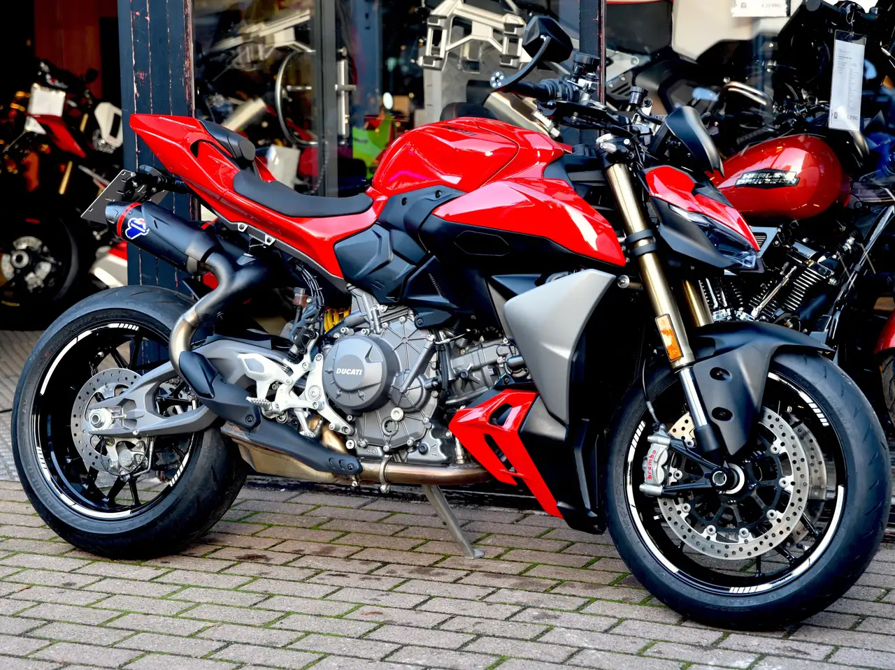 Ducati Streetfighter