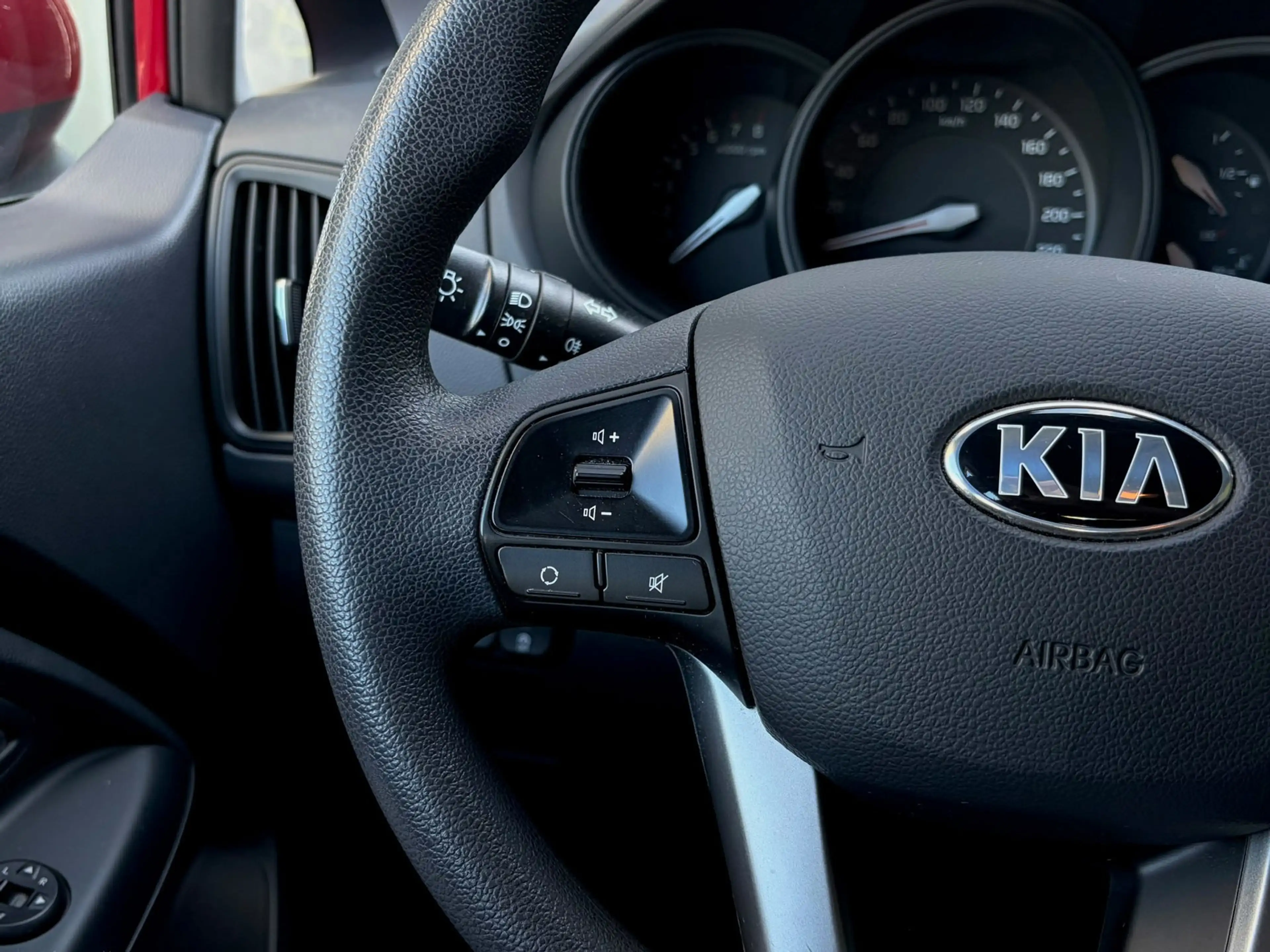 Kia Rio 1.2 CVVT ComfortLine — photo 9