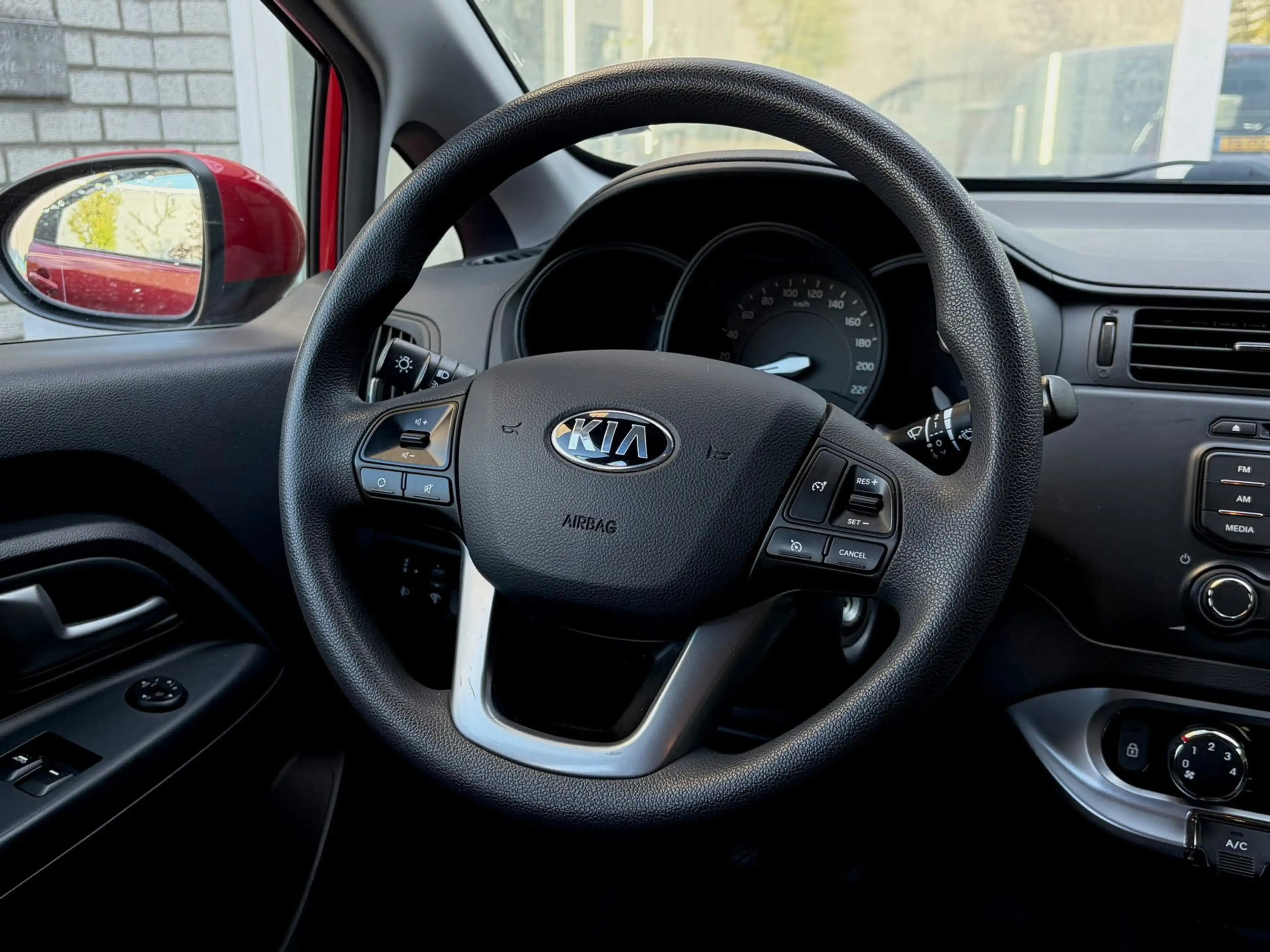 Kia Rio 1.2 CVVT ComfortLine — photo 8