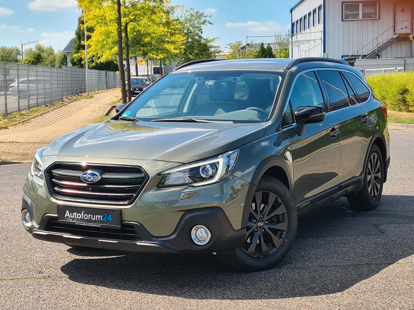 Subaru OUTBACK Outback Sport-X*1.Hand*Autom.*Navi*LED* Verde - 1