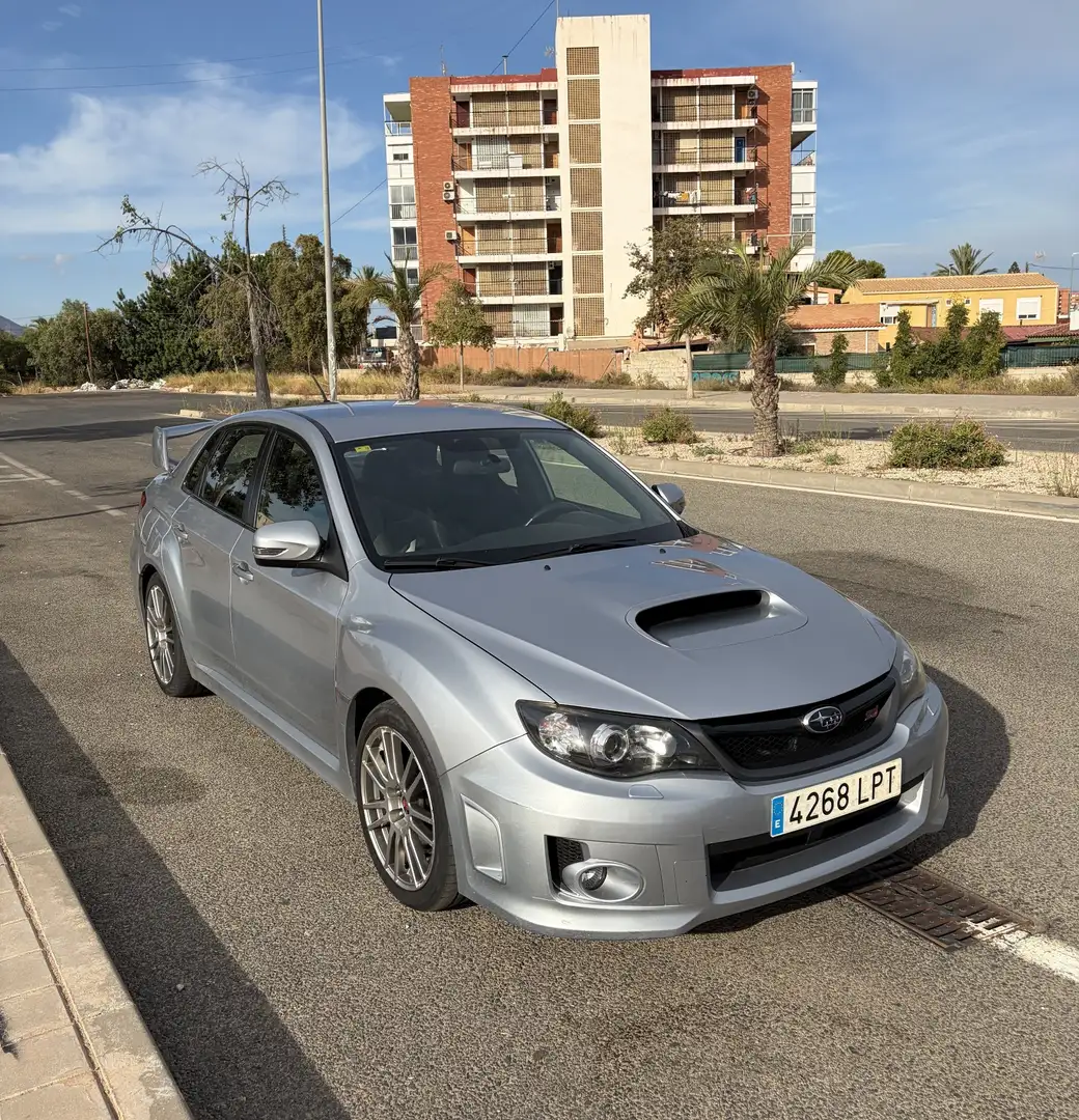 Subaru WRX STI 2.5 Sport Plus Gris - 2