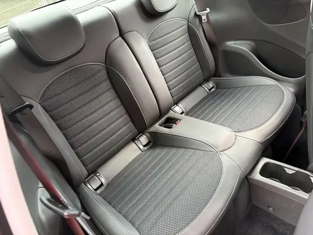 Opel Adam view 11