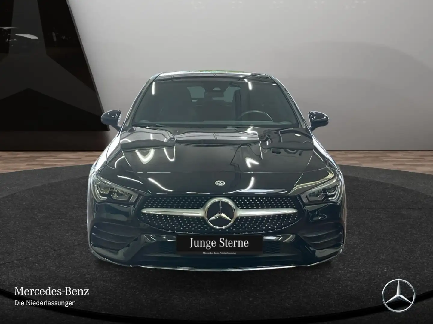 Mercedes-Benz CLA 200 AMG+PANO+AHK+LED+KAMERA+TOTW Schwarz - 2