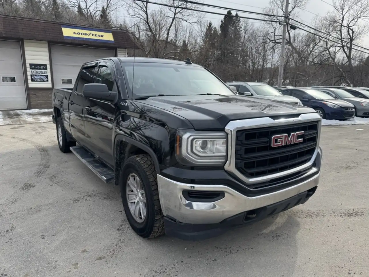 GMC Sierra 1500 снимка GMC Sierra 1500