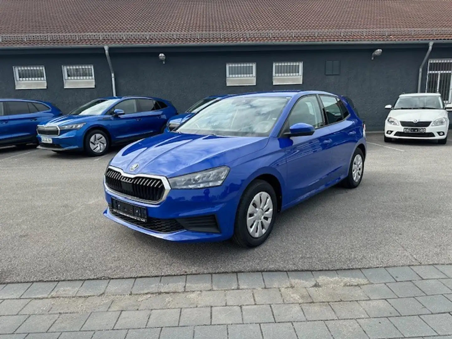 Skoda Fabia EASY GARANTIE+IOFIX VO HI+EL.FENSTERHEBER+MÜDIGKEI Modrá - 2