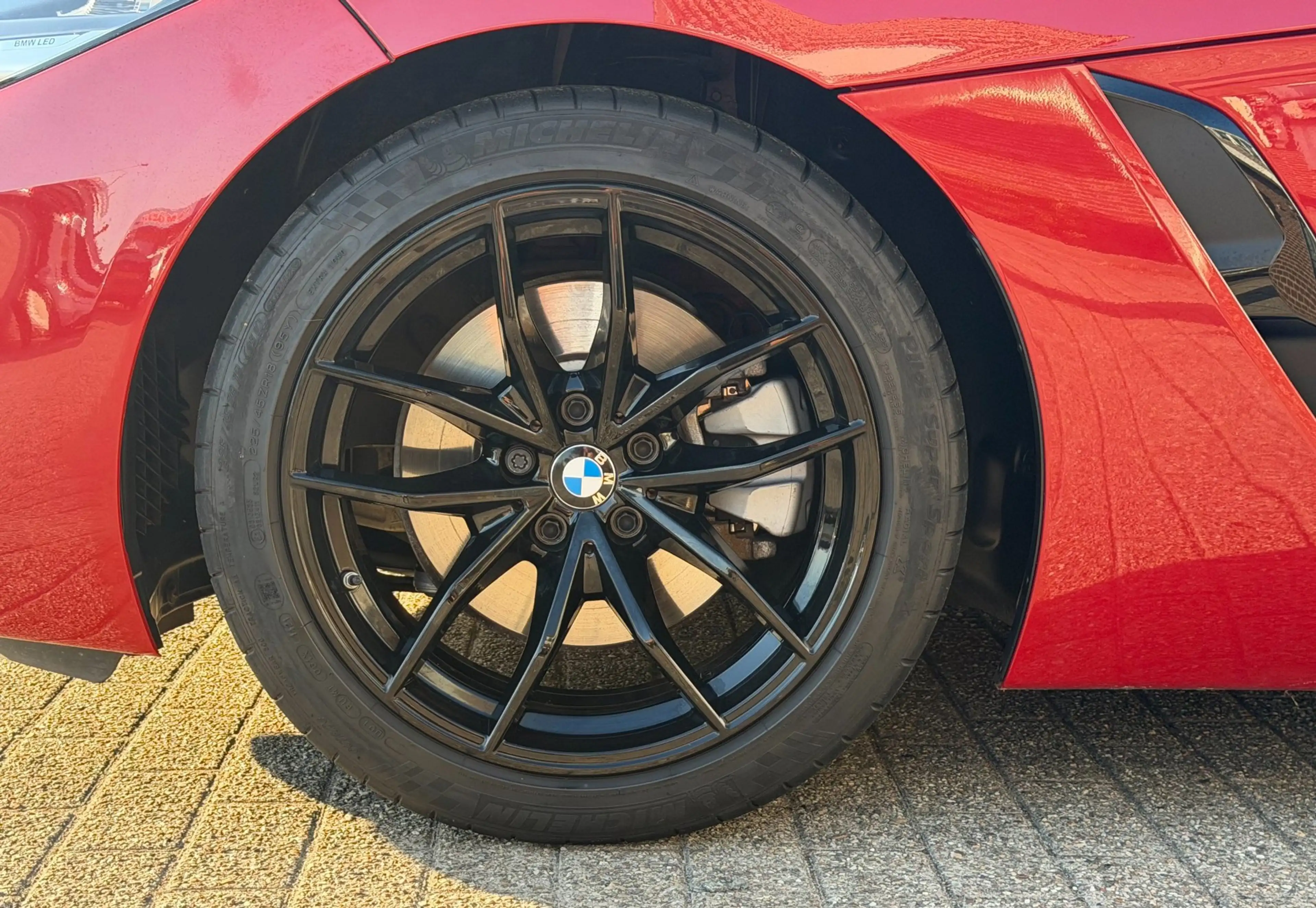 BMW Z4 SDRIVE20I SDrive20i High Executive / CARPLAY / LEE — photo 13