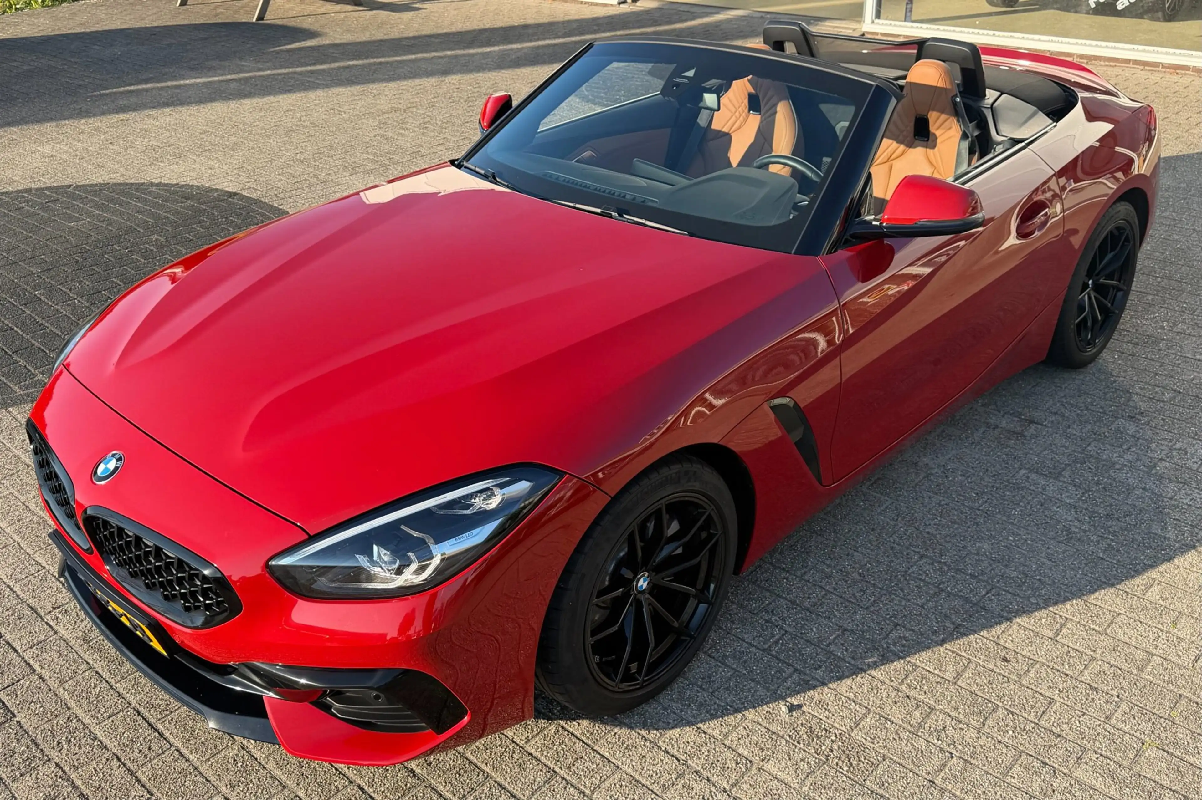 BMW Z4 SDRIVE20I SDrive20i High Executive / CARPLAY / LEE — photo 9