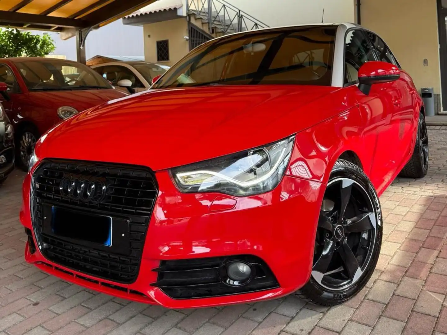 Audi A1 A1 Sportback 1.6 TDI NEOPATENTATI-TETTO-S TRONIK Rouge - 1