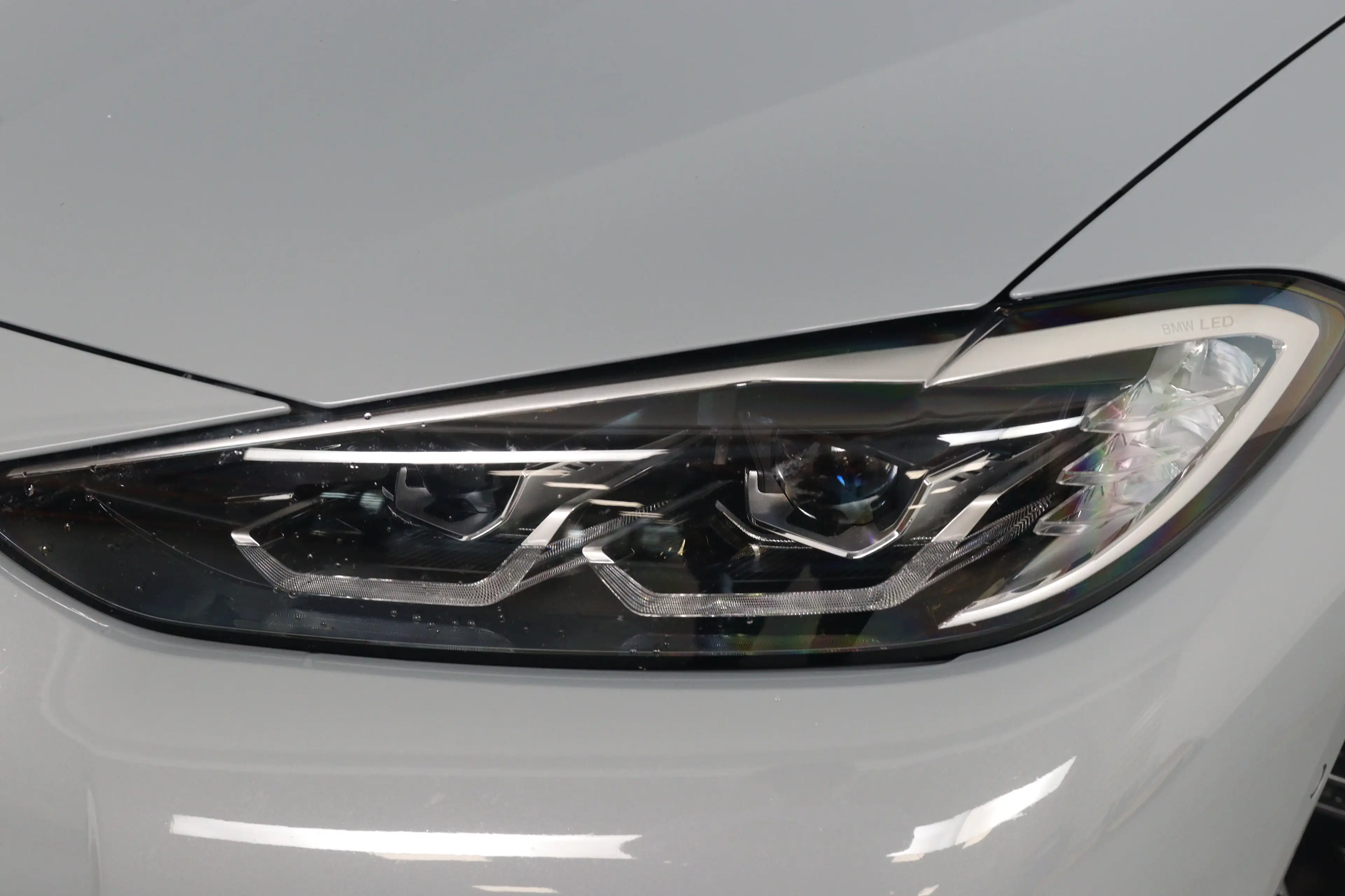 BMW i4 eDrive40 84 kWh M-Sport | SOH 94% | Sfeerverlichti — photo 23