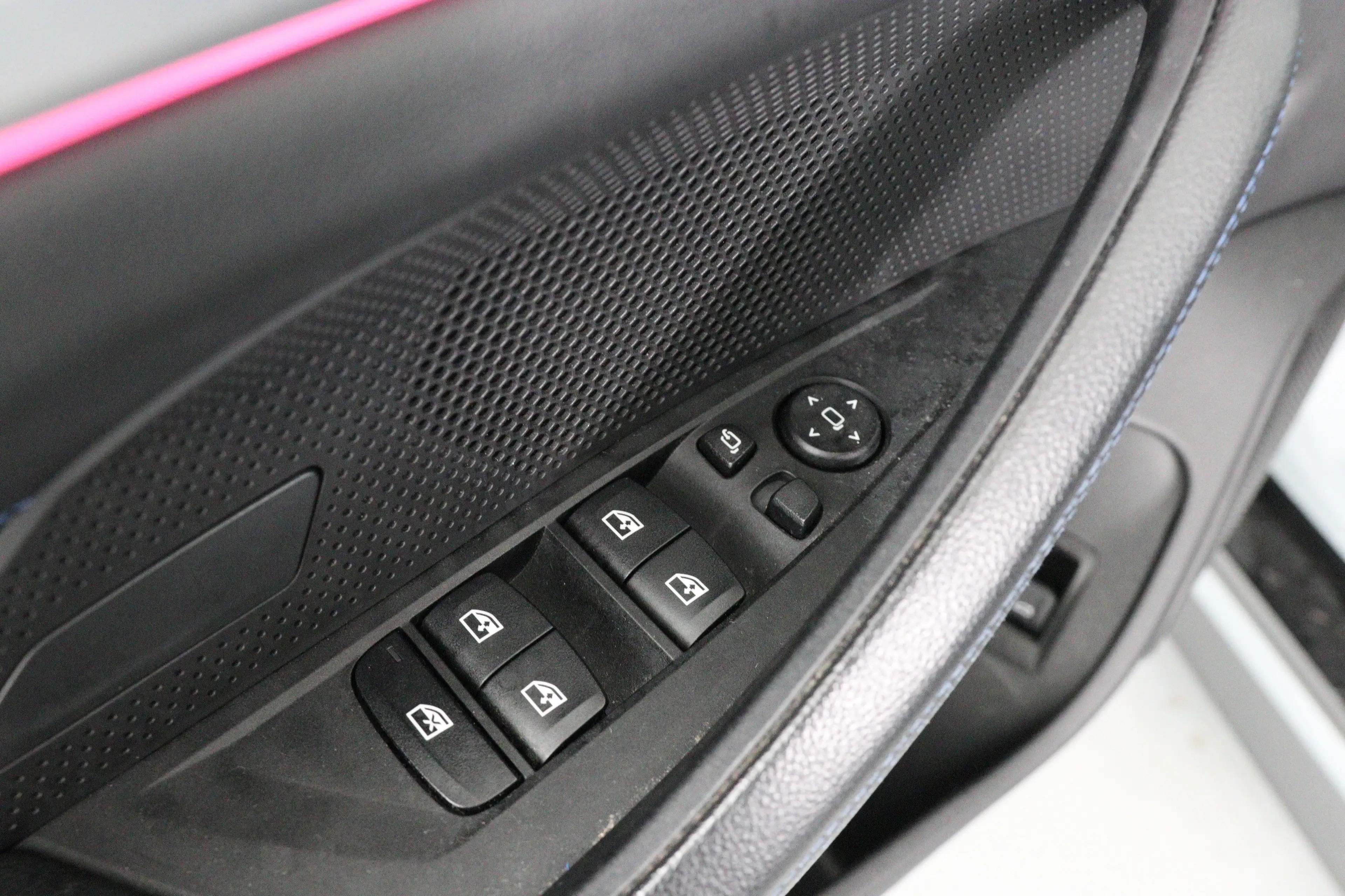 BMW i4 eDrive40 84 kWh M-Sport | SOH 94% | Sfeerverlichti — photo 29