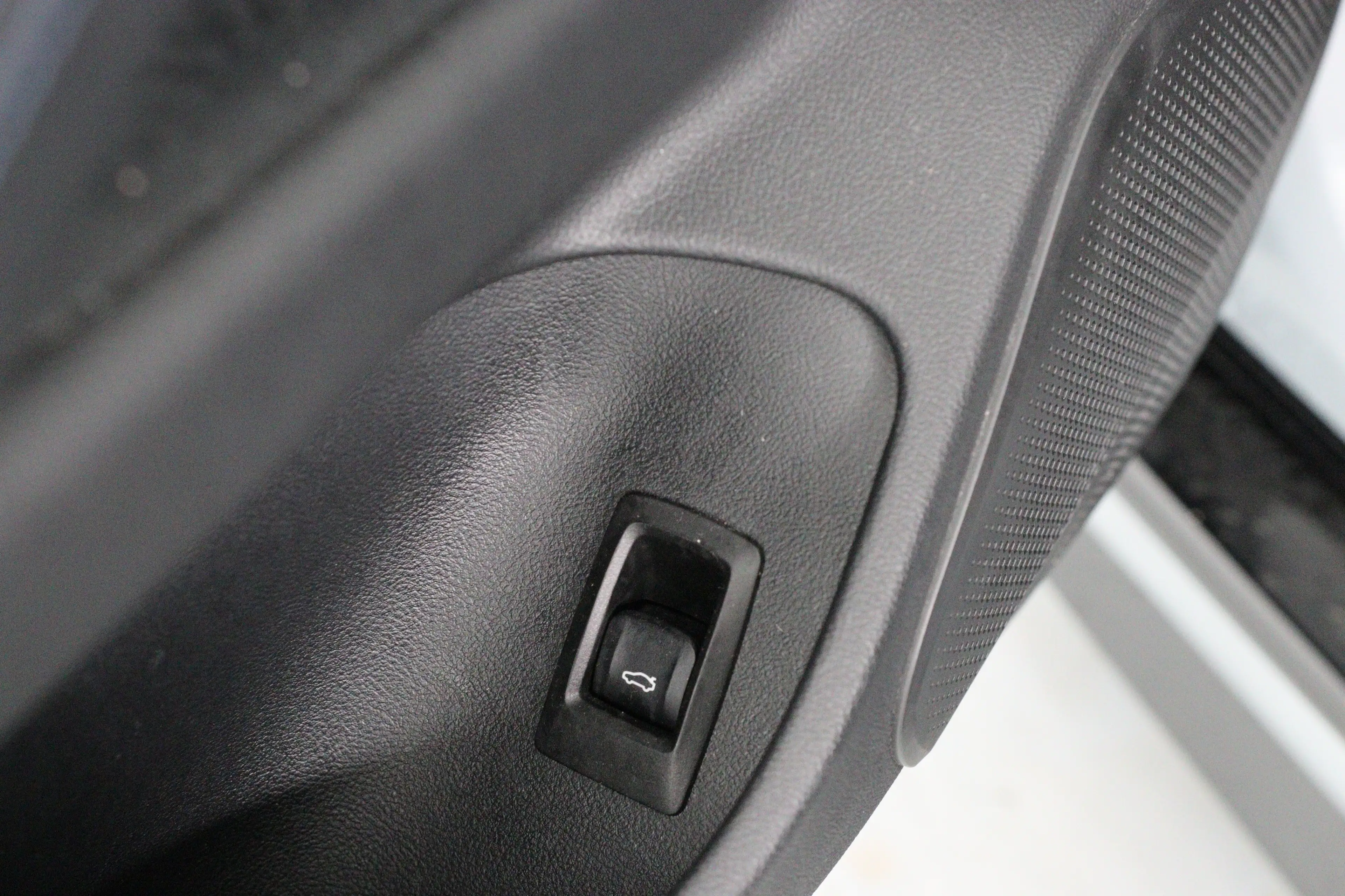 BMW i4 eDrive40 84 kWh M-Sport | SOH 94% | Sfeerverlichti — photo 38