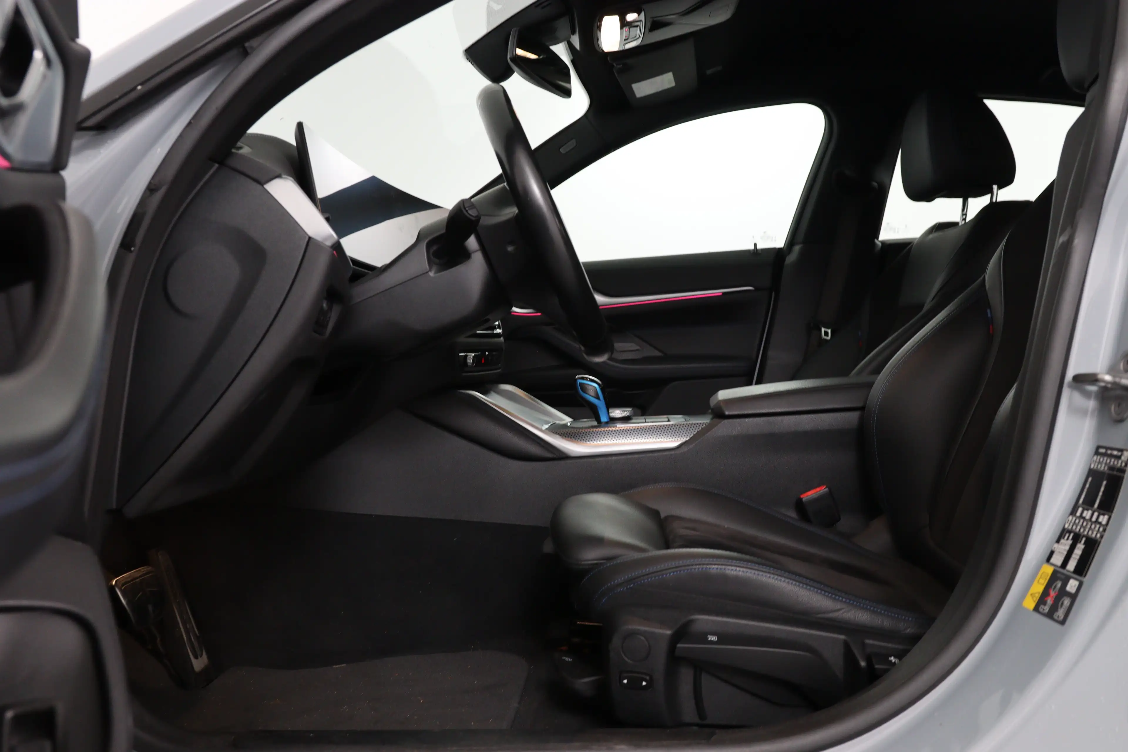 BMW i4 eDrive40 84 kWh M-Sport | SOH 94% | Sfeerverlichti — photo 37