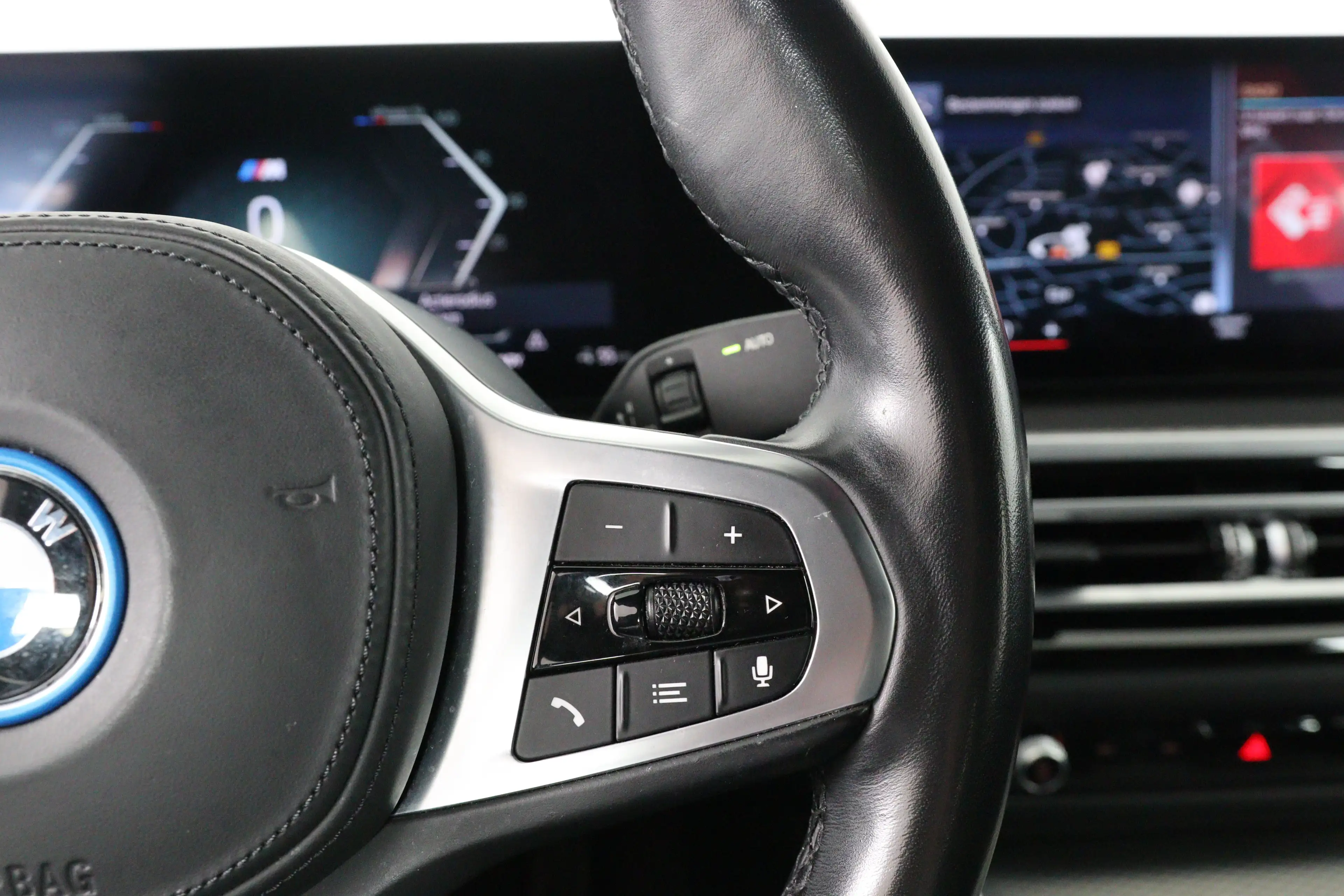 BMW i4 eDrive40 84 kWh M-Sport | SOH 94% | Sfeerverlichti — photo 26