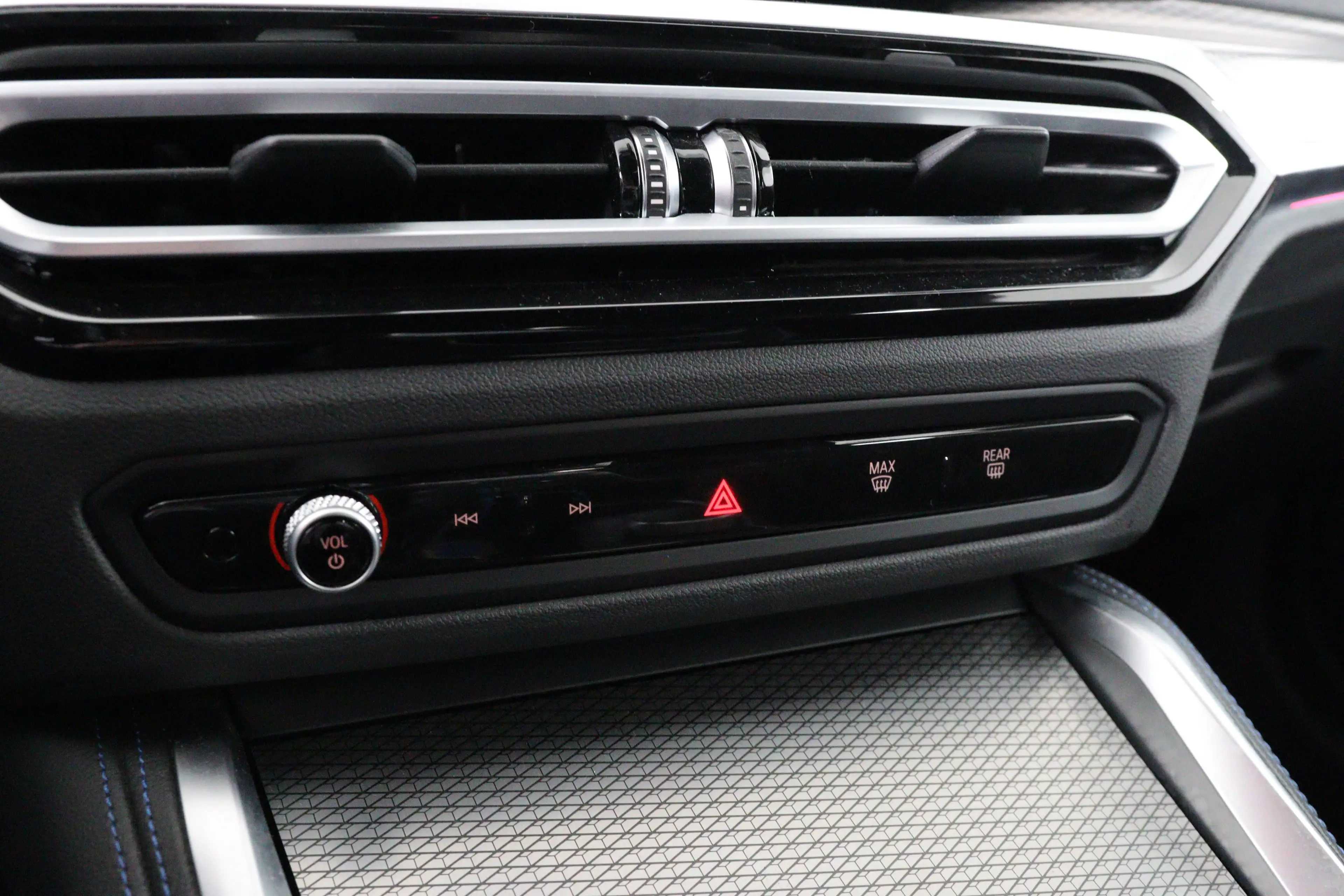 BMW i4 eDrive40 84 kWh M-Sport | SOH 94% | Sfeerverlichti — photo 45