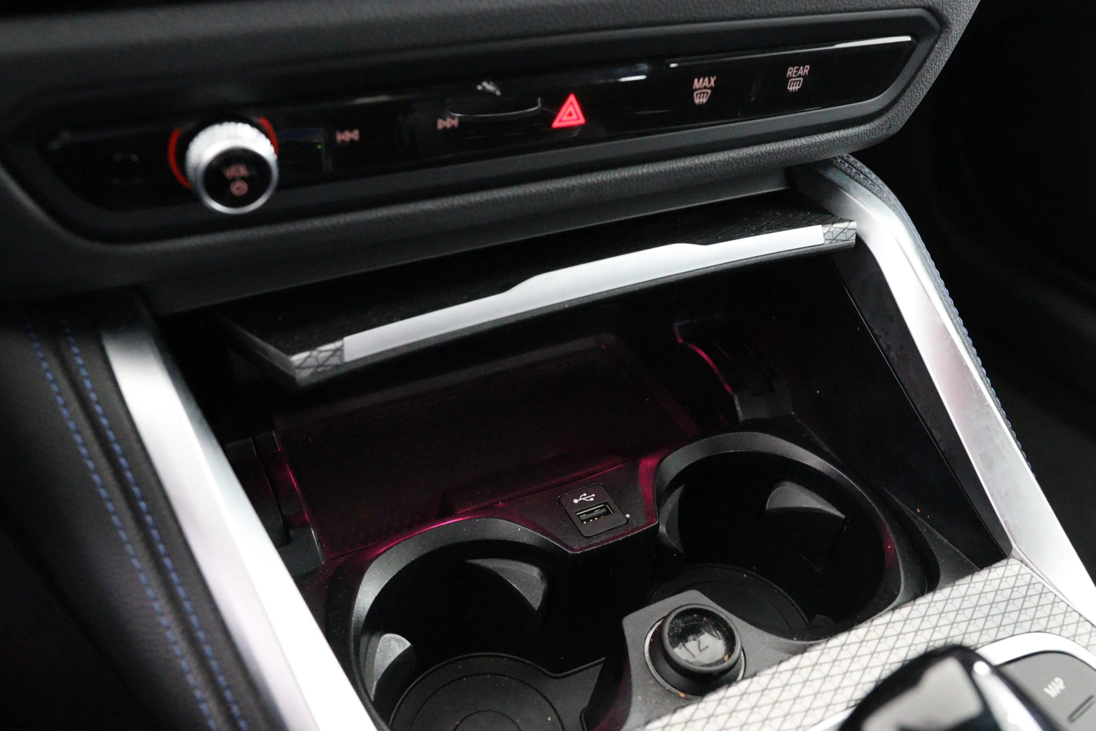 BMW i4 eDrive40 84 kWh M-Sport | SOH 94% | Sfeerverlichti — photo 42