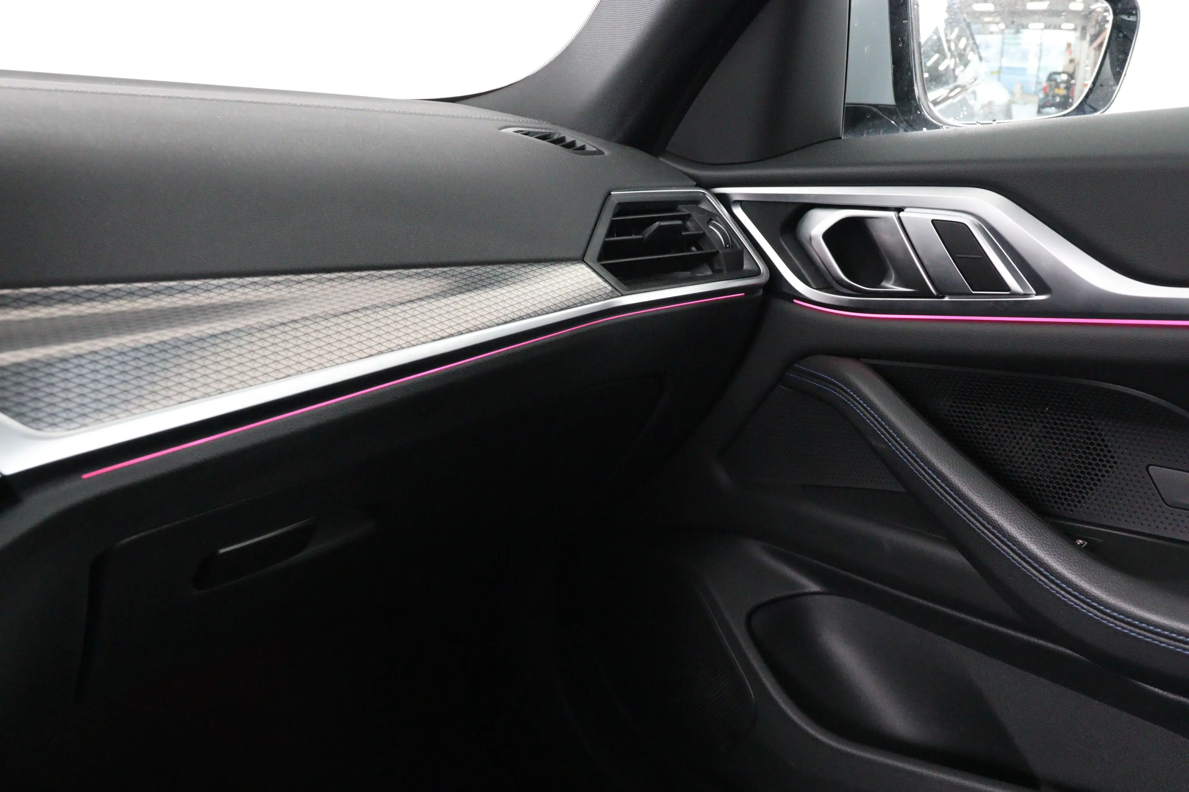 BMW i4 eDrive40 84 kWh M-Sport | SOH 94% | Sfeerverlichti — photo 22