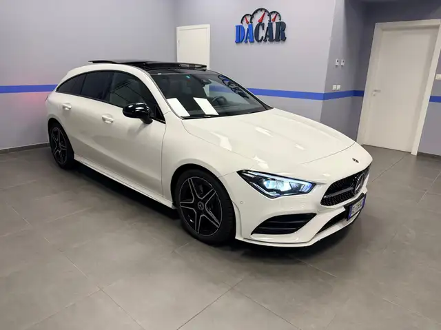 Mercedes-Benz CLA 200 CLA Shooting Brake 200d Premium Auto