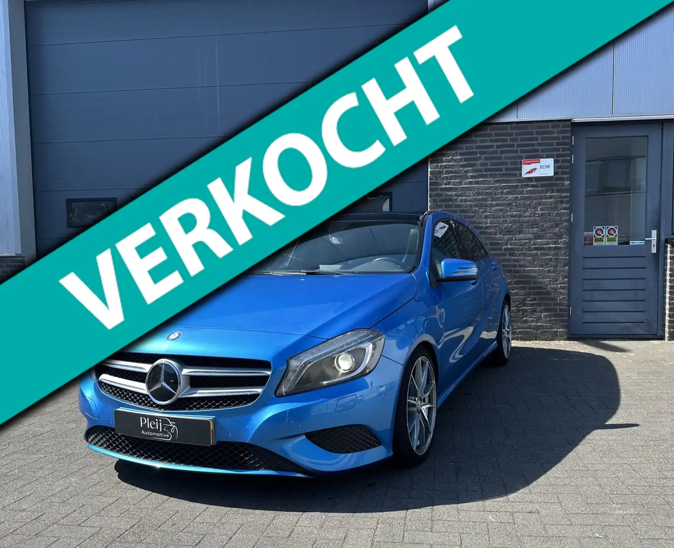 Mercedes-Benz A 180 Ambition Bleu - 1