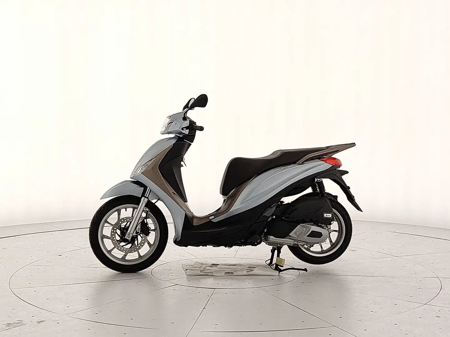 Piaggio Medley 125 E5 GRIGIO ASTRALE Grigio - 2