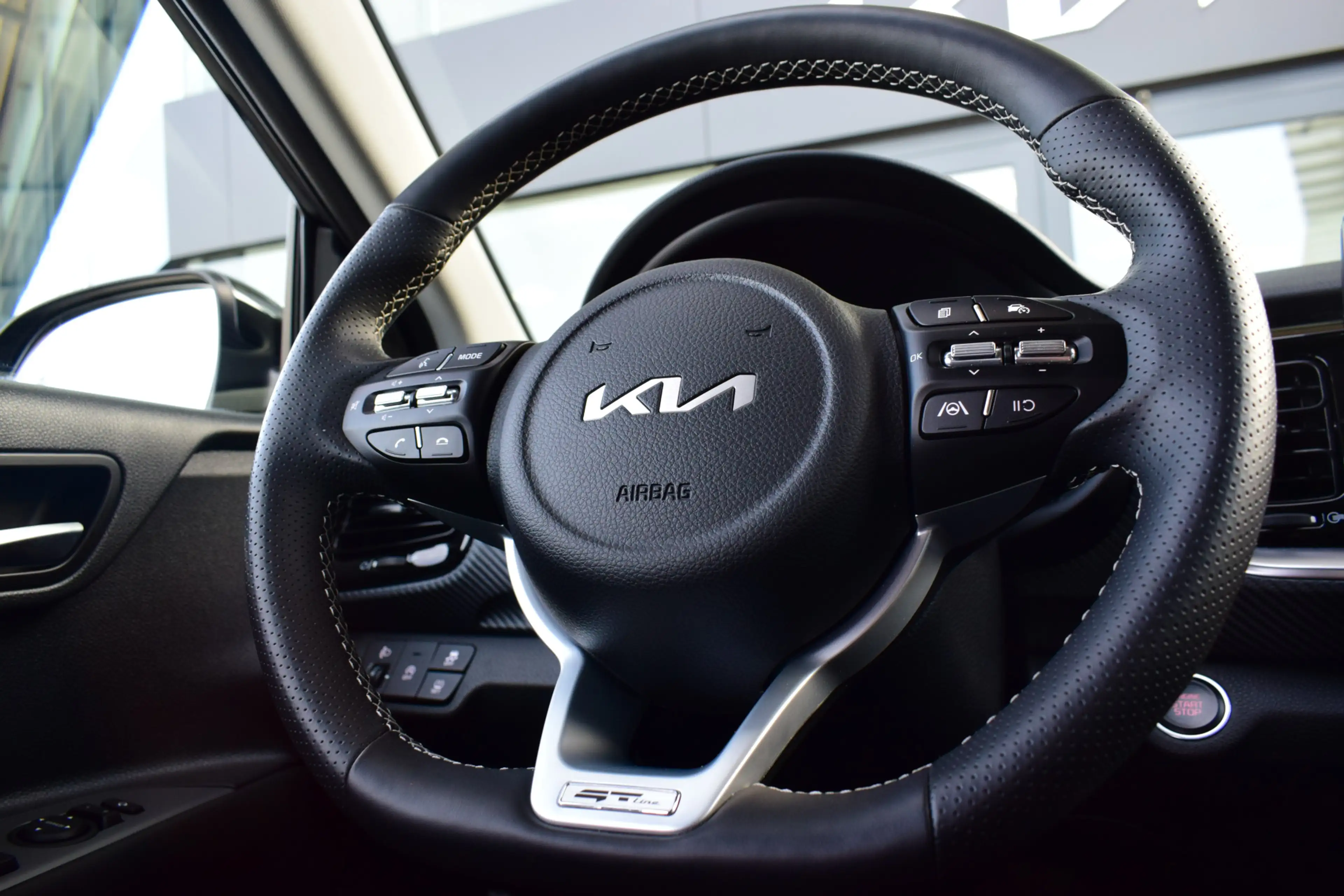 Kia Stonic 1.0 T-GDi MHEV GT-PlusLine Navi | Schuifdak | LED — photo 16