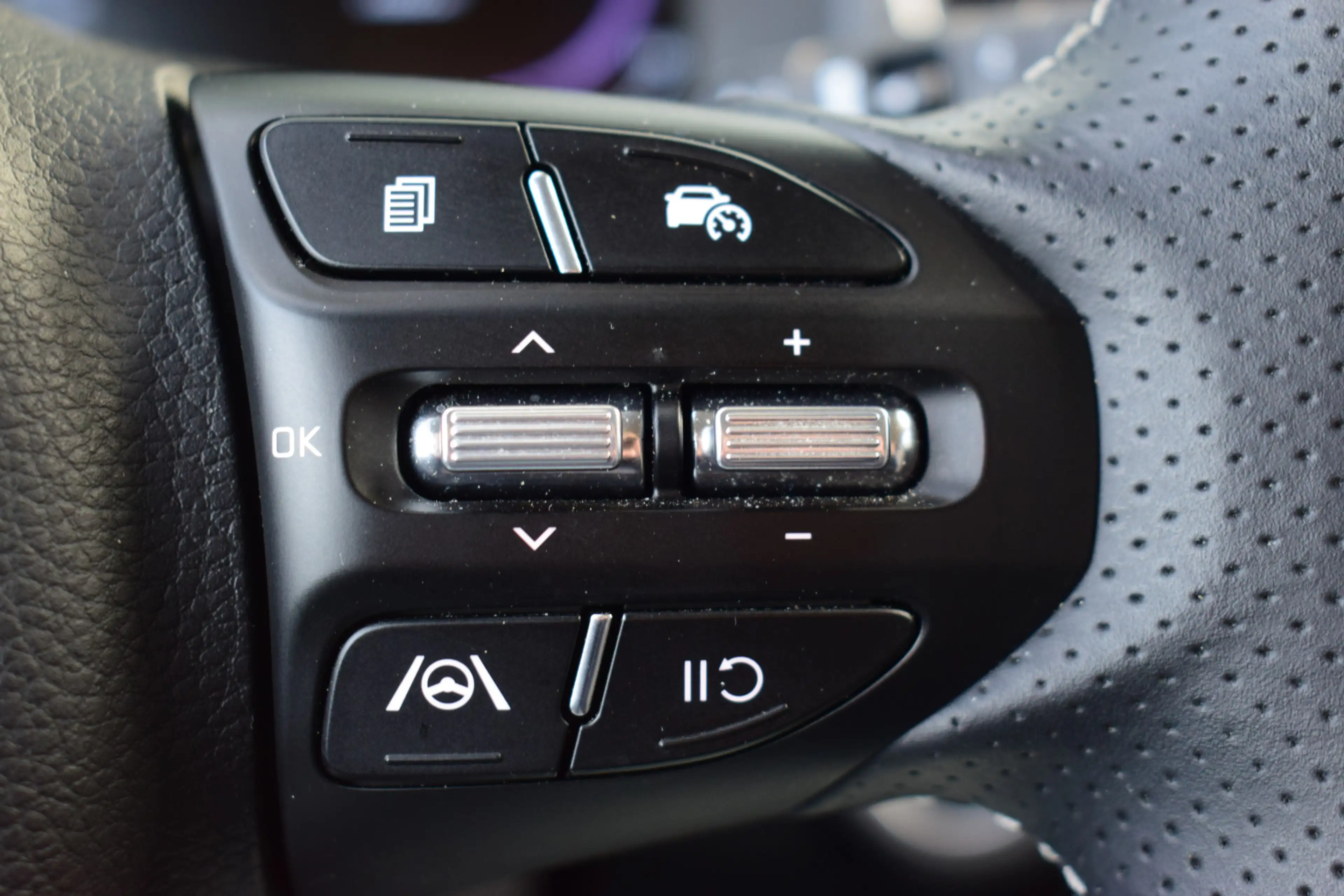 Kia Stonic 1.0 T-GDi MHEV GT-PlusLine Navi | Schuifdak | LED — photo 19