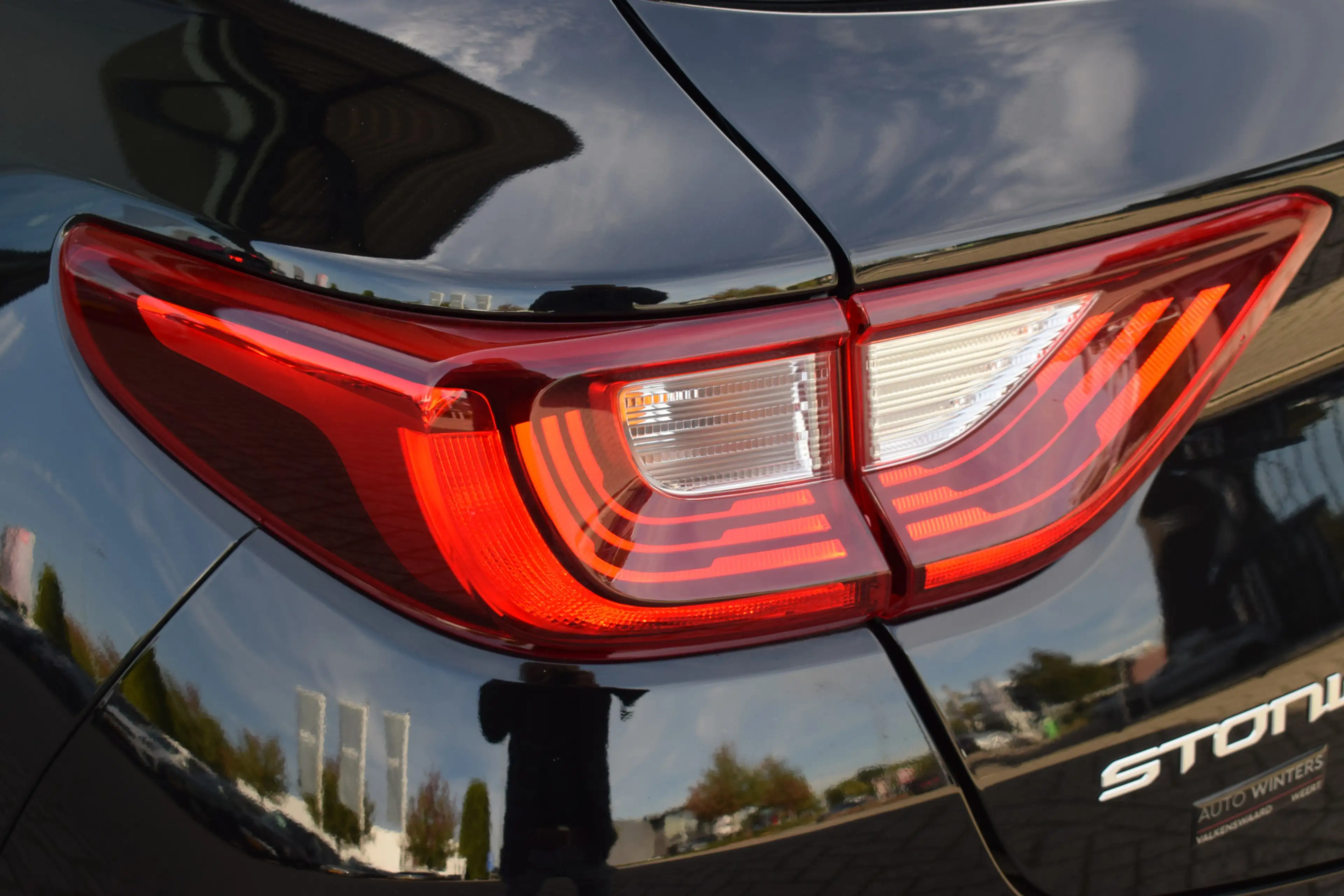 Kia Stonic 1.0 T-GDi MHEV GT-PlusLine Navi | Schuifdak | LED — photo 29