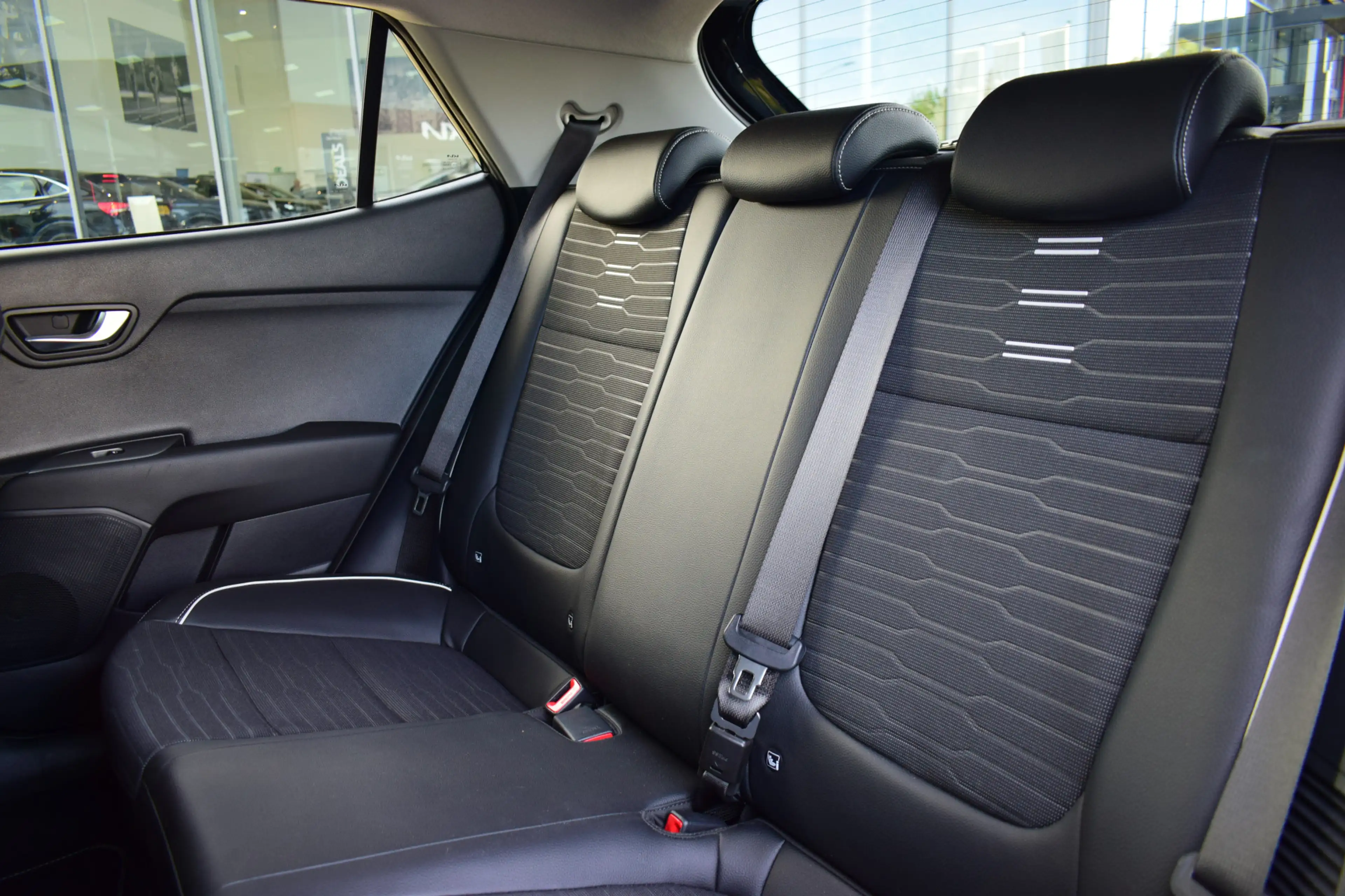Kia Stonic 1.0 T-GDi MHEV GT-PlusLine Navi | Schuifdak | LED — photo 11